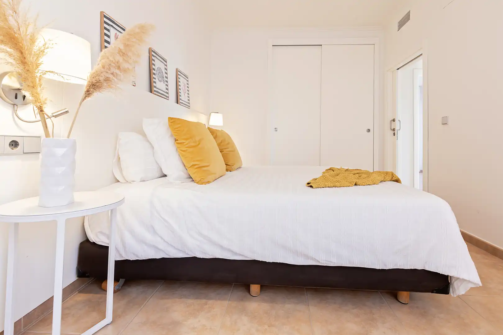 Bedroom of Apartments for rent in Islantilla  with Air Conditioner, Heating and Terrace