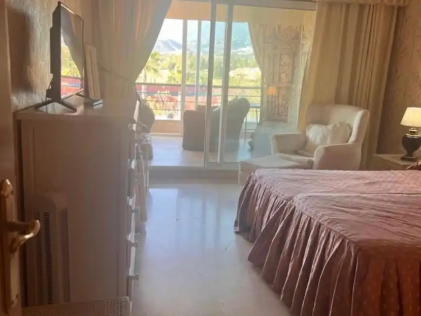 Bedroom of Flat for share in San Pedro de Alcántara