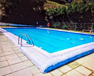 Piscina de Pis en venda en Suances amb Calefacció, Parquet i Moblat