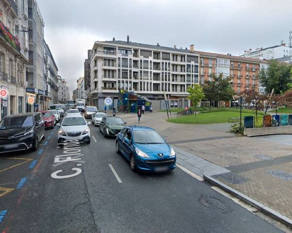 Local comercial en Venta en Florida Kalea en Ensanche