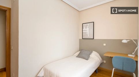 Foto 3 de Habitació a Conde Orgaz - Piovera, Madrid Capital