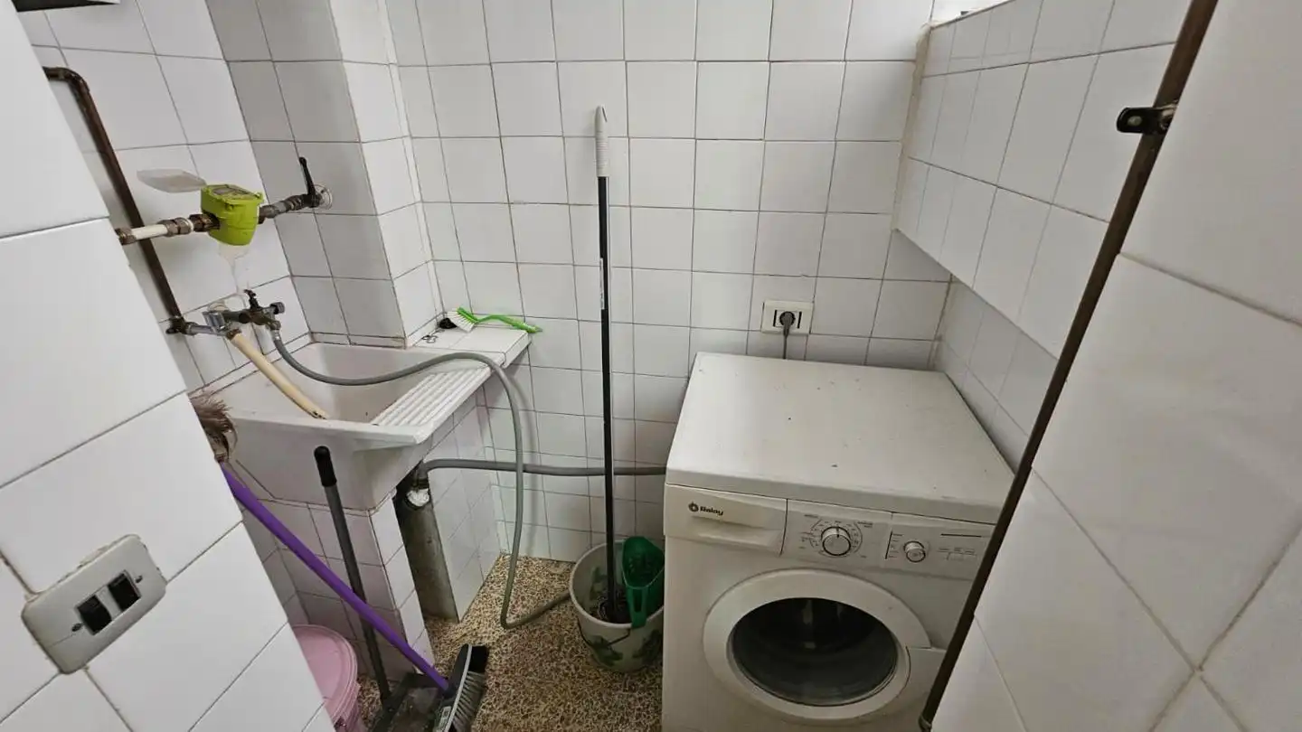 Bany de Pis de lloguer en Granada amb Terrassa i Moblat