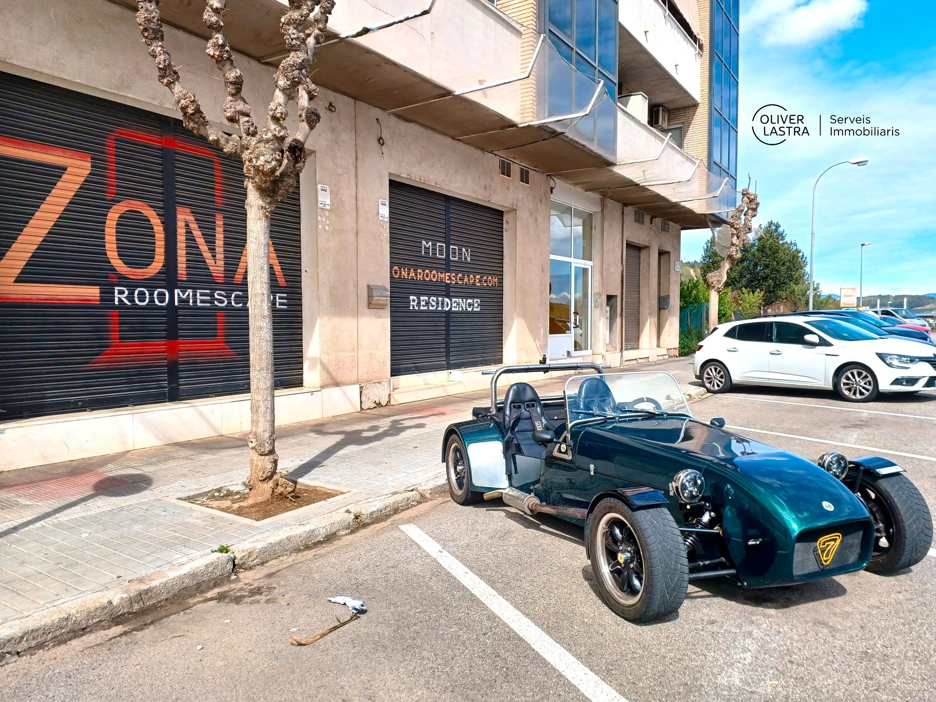 Exterior view of Premises for sale in Pallejà  with Air Conditioner and Parquet flooring