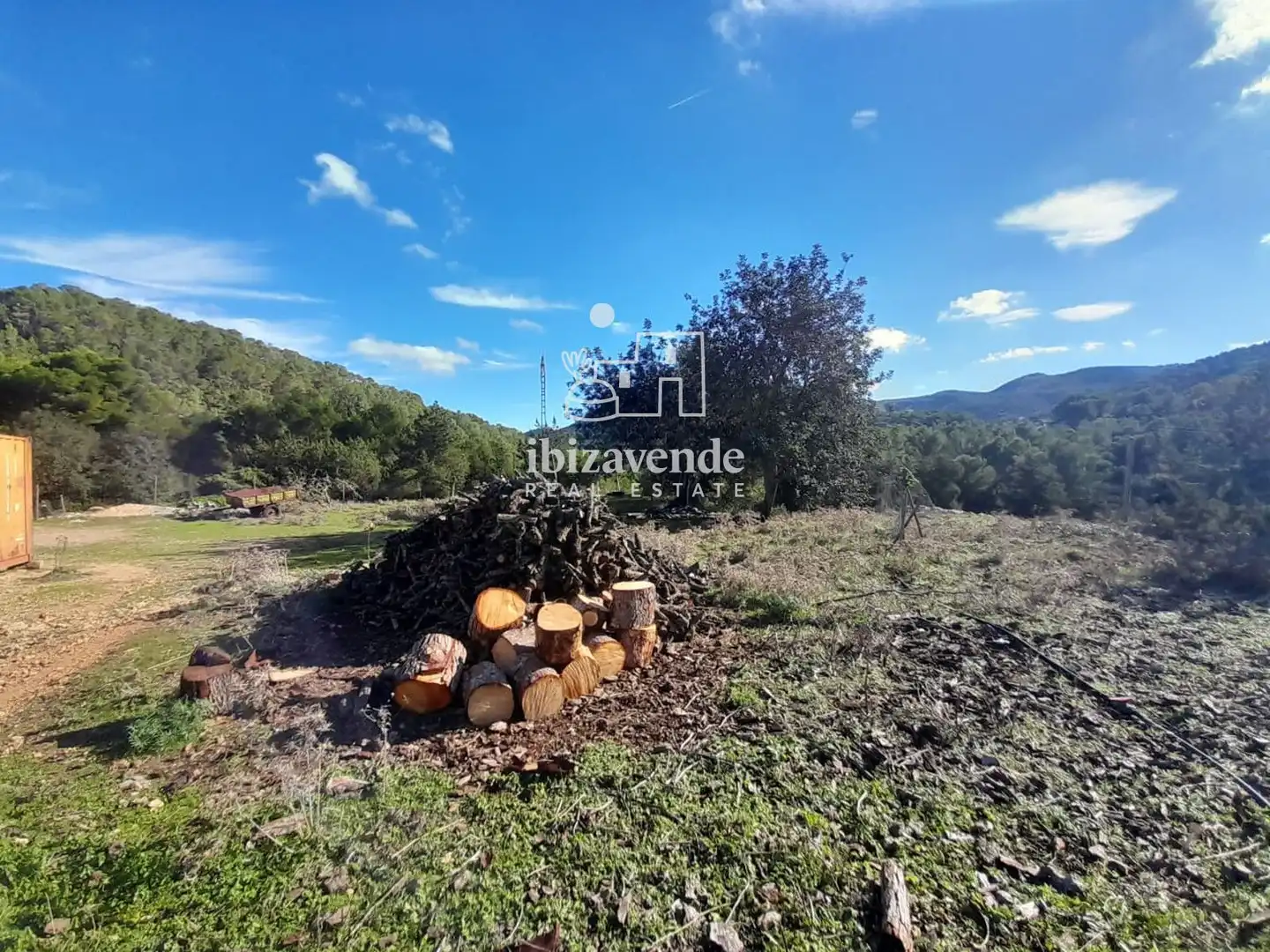 Houses for sale in Sant Joan de Labritja  with Furnished