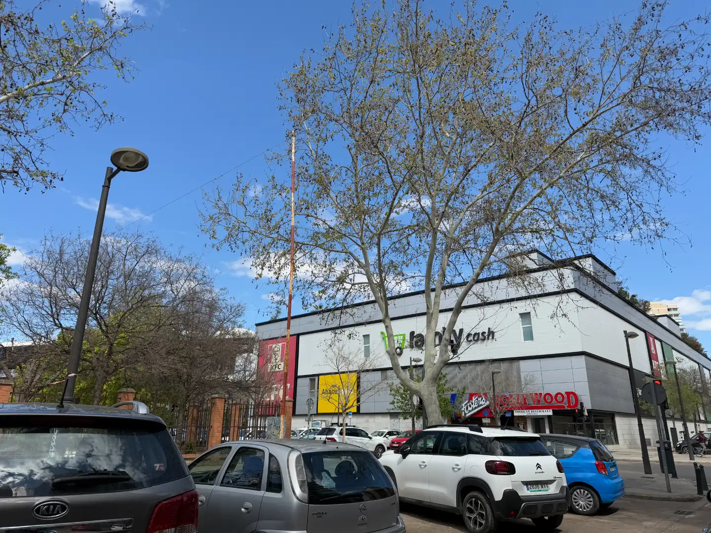 Vista exterior de Local en venta en Valencia