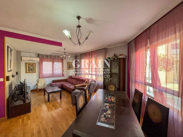 Casa adosada en Venta en Imaginalia - Llanos del Águila