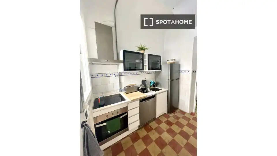 Kitchen of Flat for share in  Palma de Mallorca  with Air Conditioner, Heating and Furnished