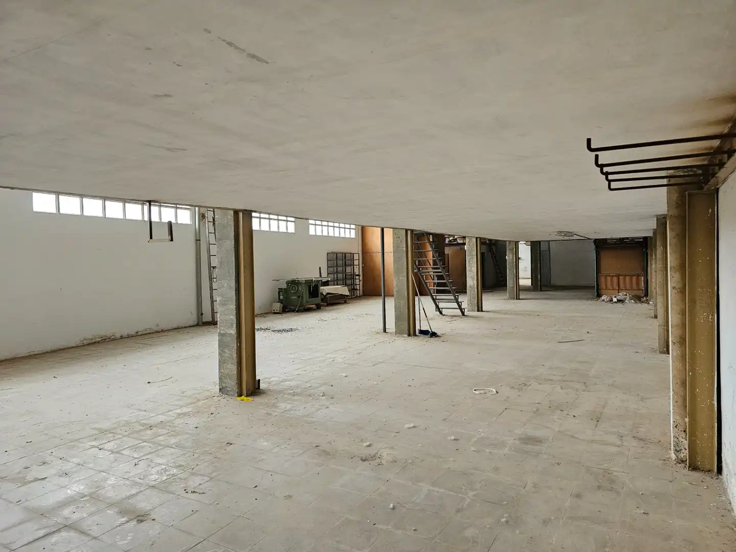 Fabrikhallen zum Verkauf in Tarazona mit Alarm