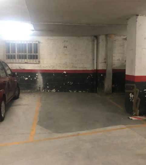 Foto 2 de Garaje en venta en Muros de San Pedro Kalea, 3, Matiko - Ciudad Jardín, Bilbao
