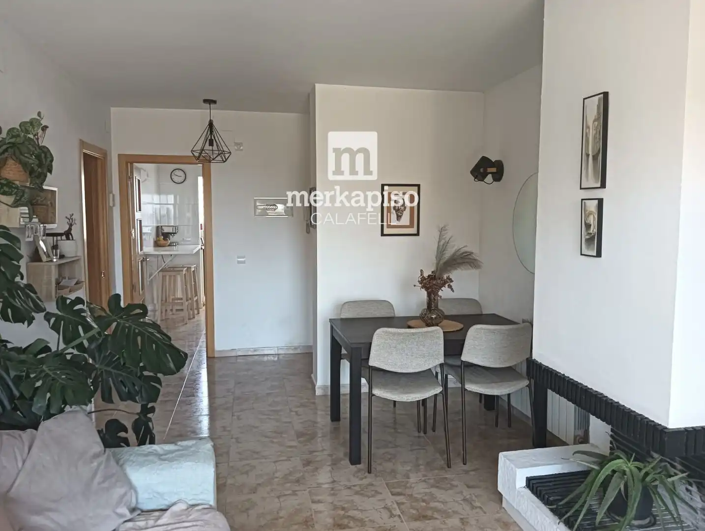 Vista exterior de Piso en venta en Cunit con Aire acondicionado, Calefacción y Terraza