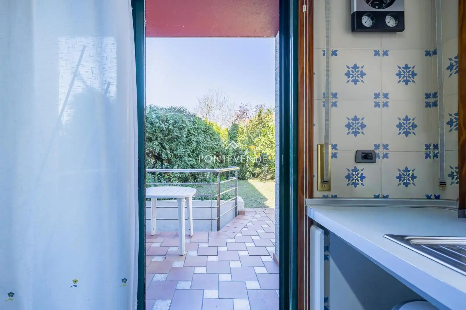 Detached homes for sale in Raposa, 17, Bouzas