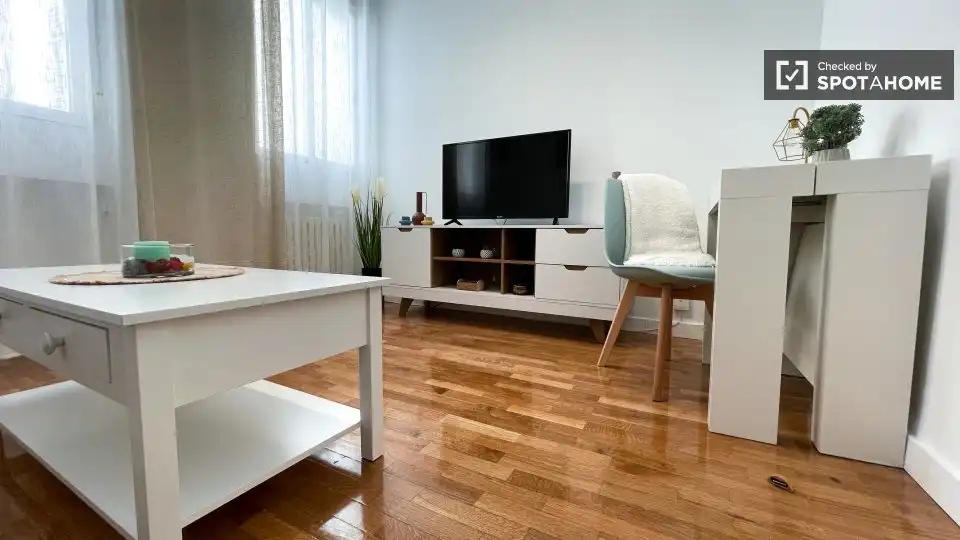 Appartamento in affitto a Chamberí, imagen 2