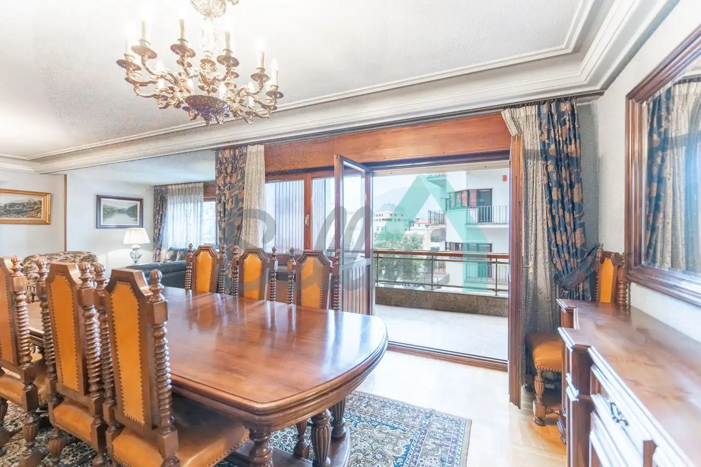 Dining room of Flat for sale in Oviedo   with Heating, Parquet flooring and Terrace