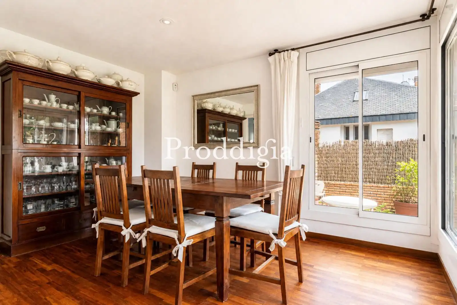 Dining room of Houses for sale in Sant Cugat del Vallès  with Heating and Swimming Pool
