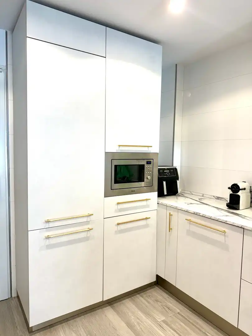 Kitchen of Flat for sale in Conil de la Frontera  with Air Conditioner