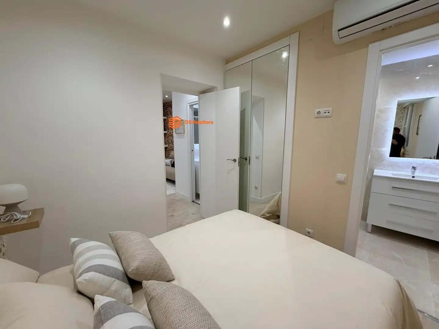 Schlafzimmer von Erdgeschoss zum Verkauf in Madrid mit Heizung und Möbliert