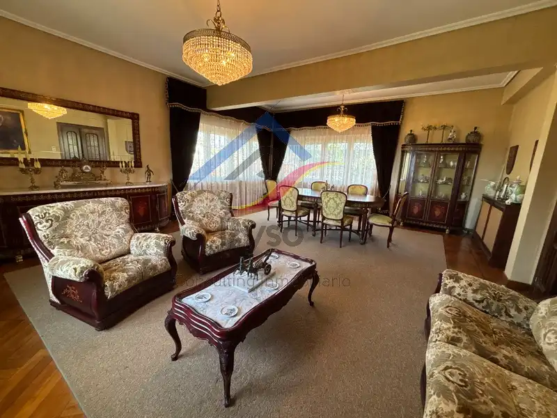 Sala d'estar de Casa o xalet en venda en Piélagos amb Calefacció, Jardí privat i Parquet