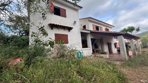 Foto 2 de Casa o xalet en venda a Calle Llobregat Del-can Gordei, La Bisbal del Penedès, Tarragona