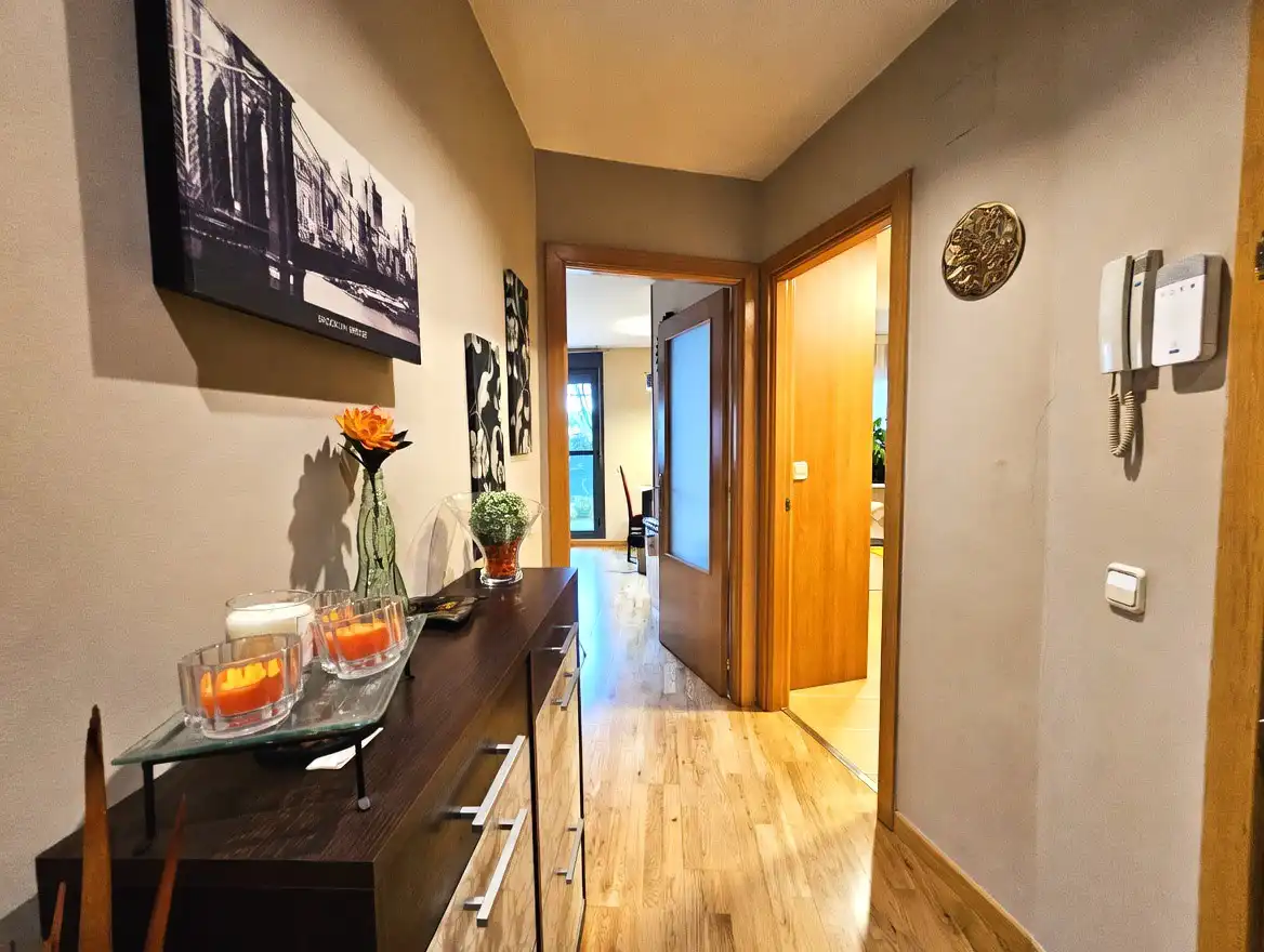 Piso en venta en Parla con Aire acondicionado, Calefacción y Jardín privado