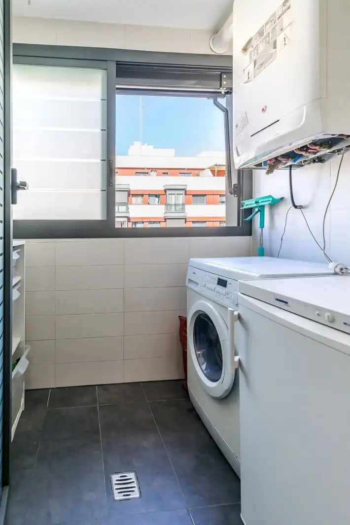 Balcony of Flat for rent in Madrid  with Air Conditioner, Private garden and Swimming Pool