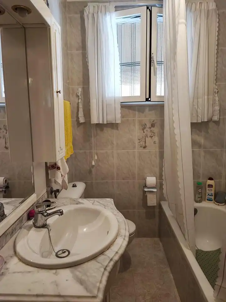 Bathroom of Houses for sale in Castro Caldelas  with Private garden and Terrace