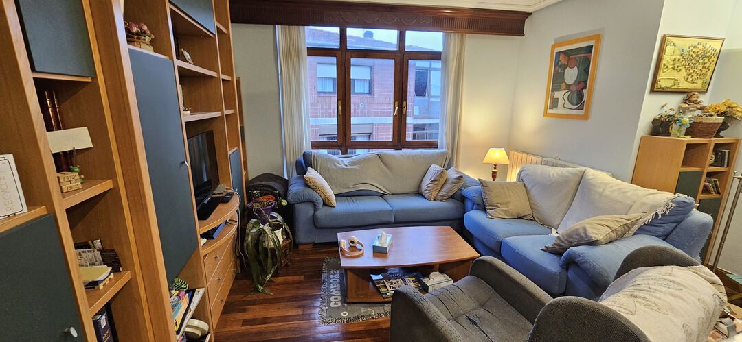 Living room of Flat for sale in Getxo   with Heating and Storage room