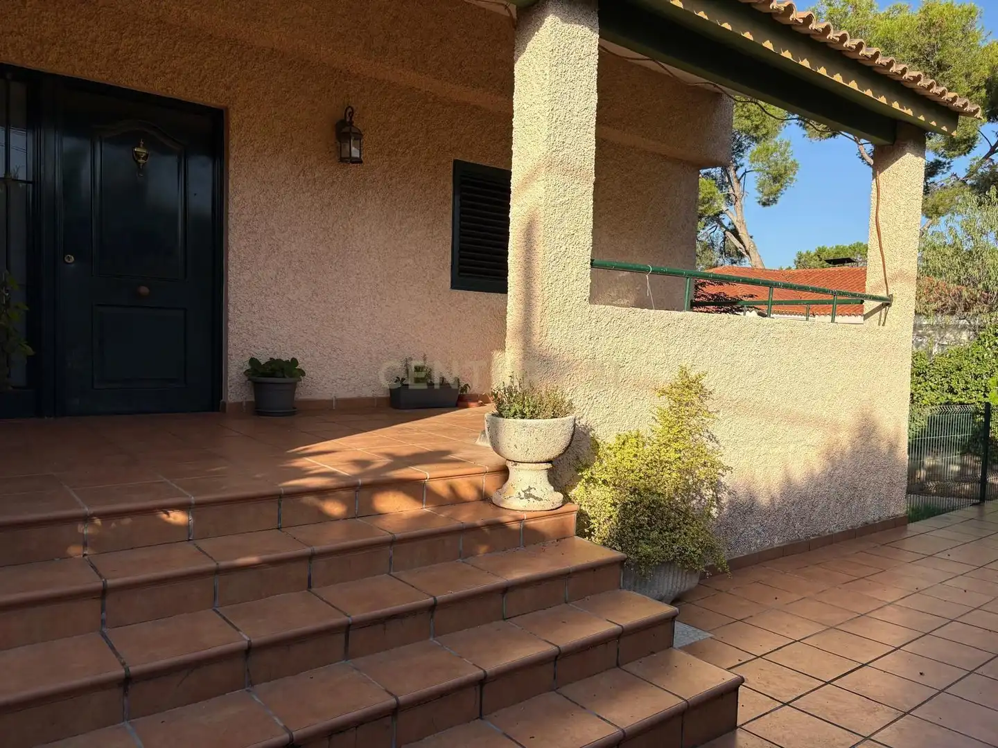 Terraza de Casa o chalet en venta en Chiva con Jardín privado