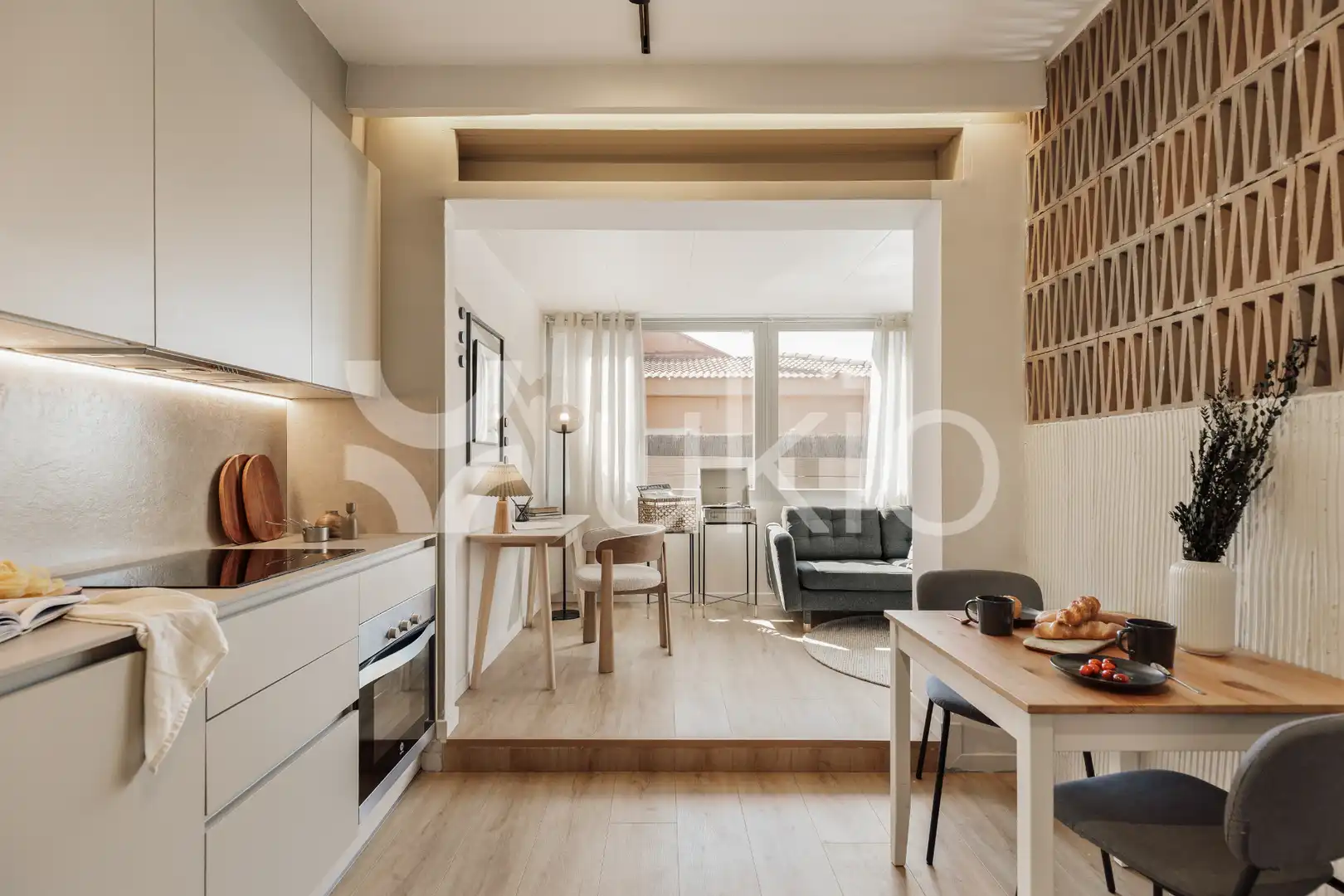 Cocina de Apartamento de alquiler en Barcelona con Aire acondicionado, Calefacción y Terraza
