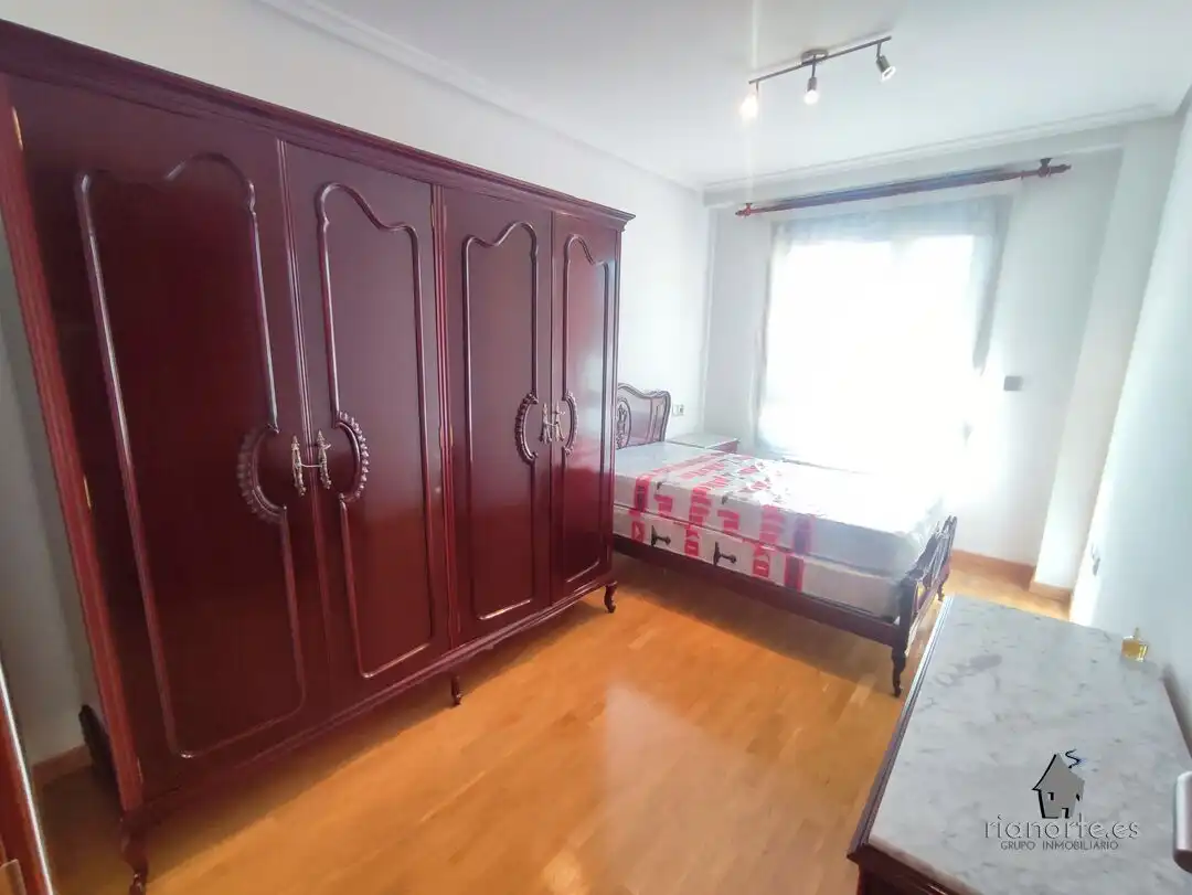 Bedroom of Flat for sale in Langreo  with Heating, Terrace and Storage room