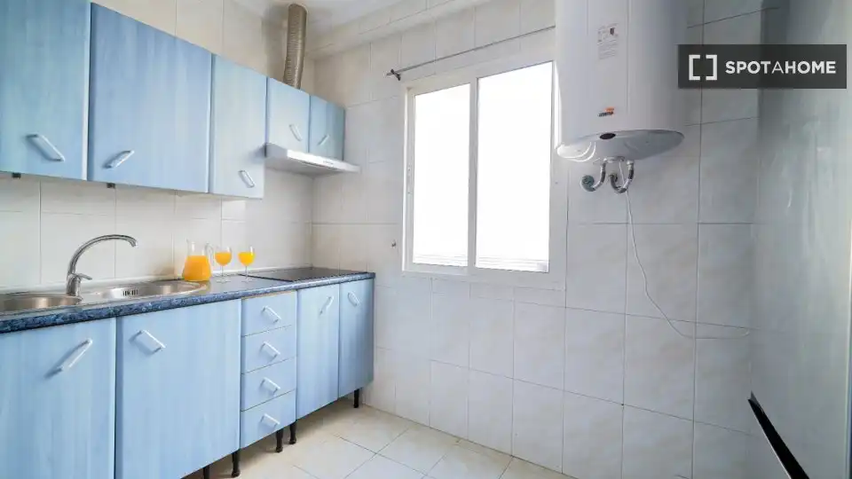 Room in La Victoria