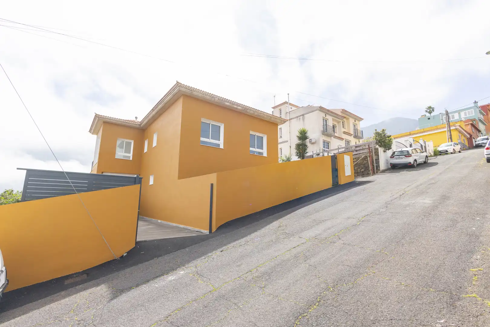 Vista exterior de Casa o chalet en venta en La Orotava con Jardín privado, Terraza y Trastero