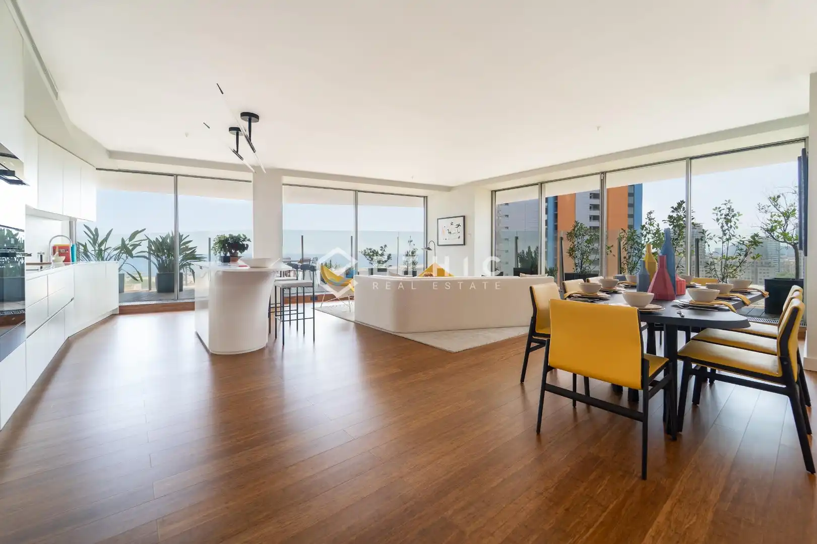 Flat with terrace for sale in Sant Martí, imagen 5