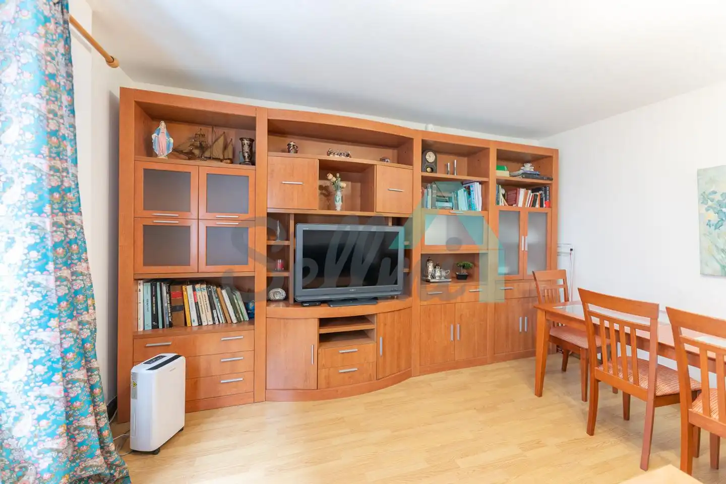 Wohnung zur Miete in Ceares