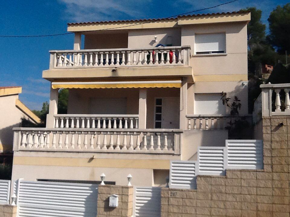 Exterior view of House or chalet for sale in Calafell