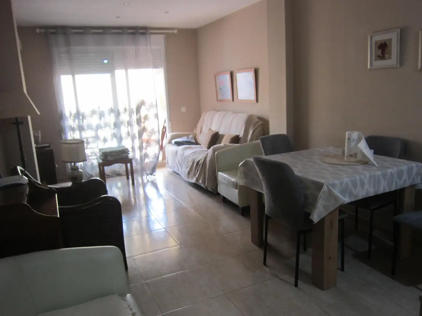 Sala de estar de Apartamento de alquiler en Moncofa con Terraza, Amueblado y Piscina comunitaria