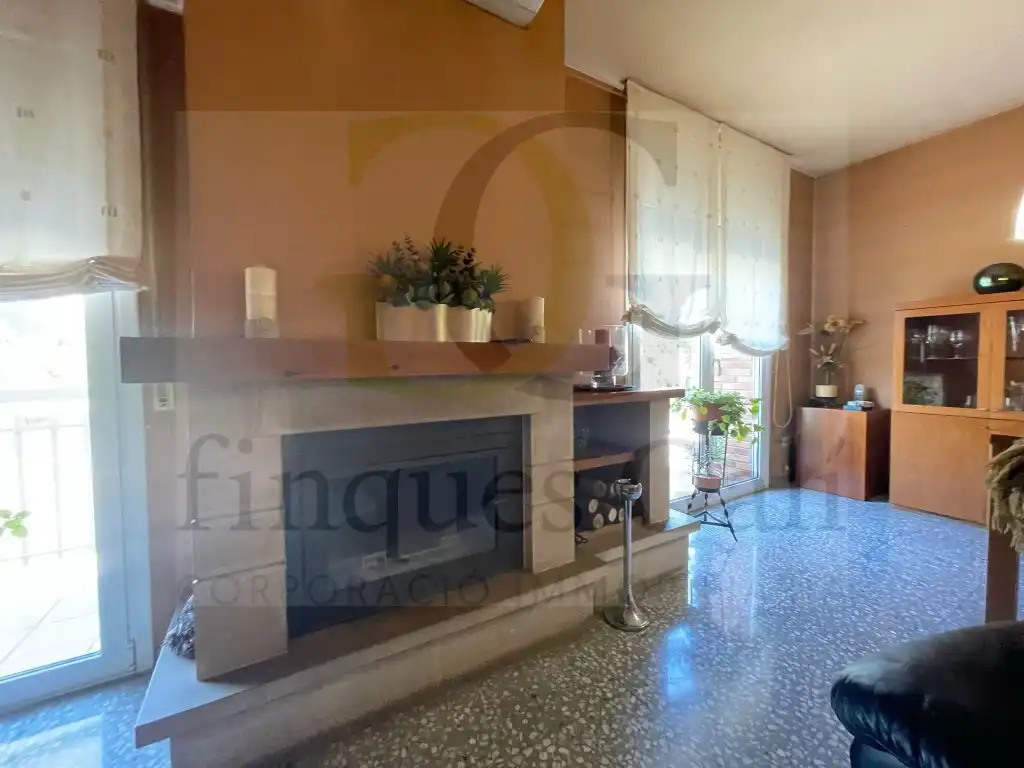 Living room of Houses for sale in Castellbell i el Vilar  with Air Conditioner, Terrace and Oven