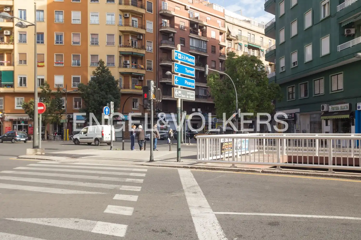 Vista exterior de Piso de alquiler en Valencia con Calefacción