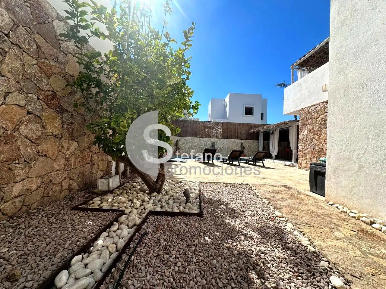 Exterior view of Detached homes for rent in Níjar  with Air Conditioner, Heating and Private garden