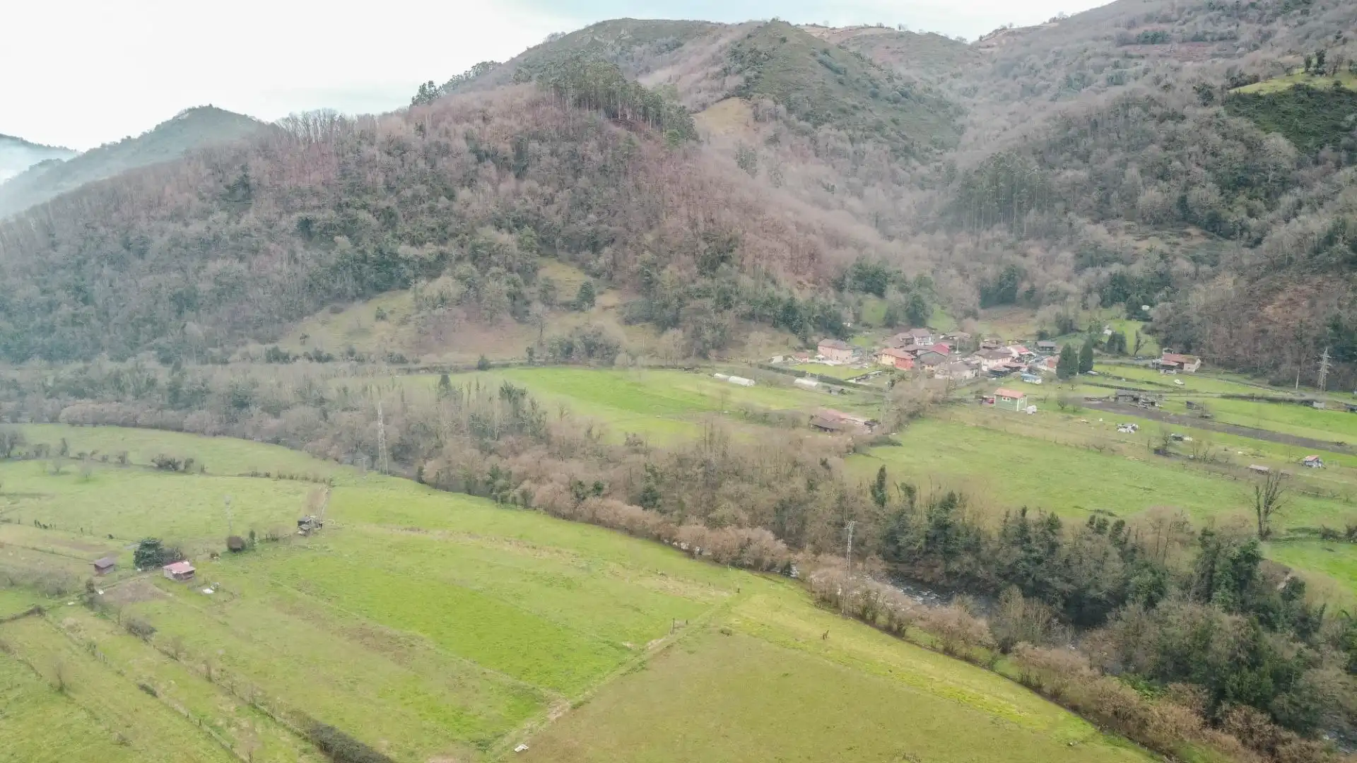 Casa o chalet en venta en Oviedo  con Calefacción, Jardín privado y Terraza