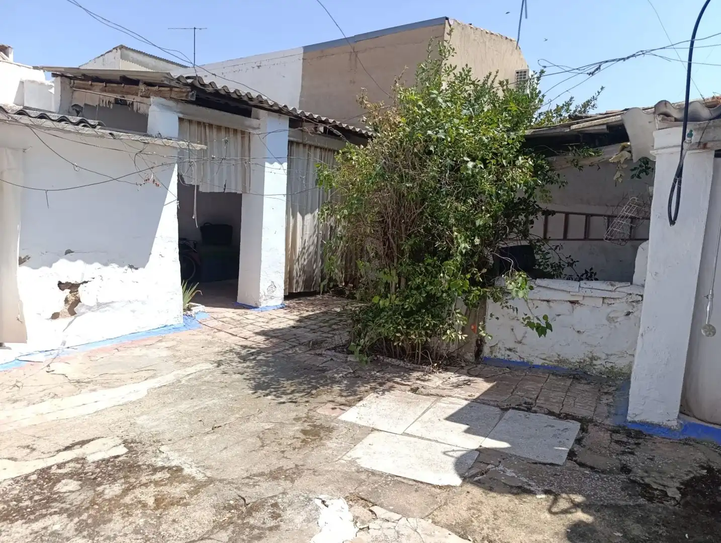 Außenansicht von Haus oder Chalet zum Verkauf in Valdepeñas mit Heizung