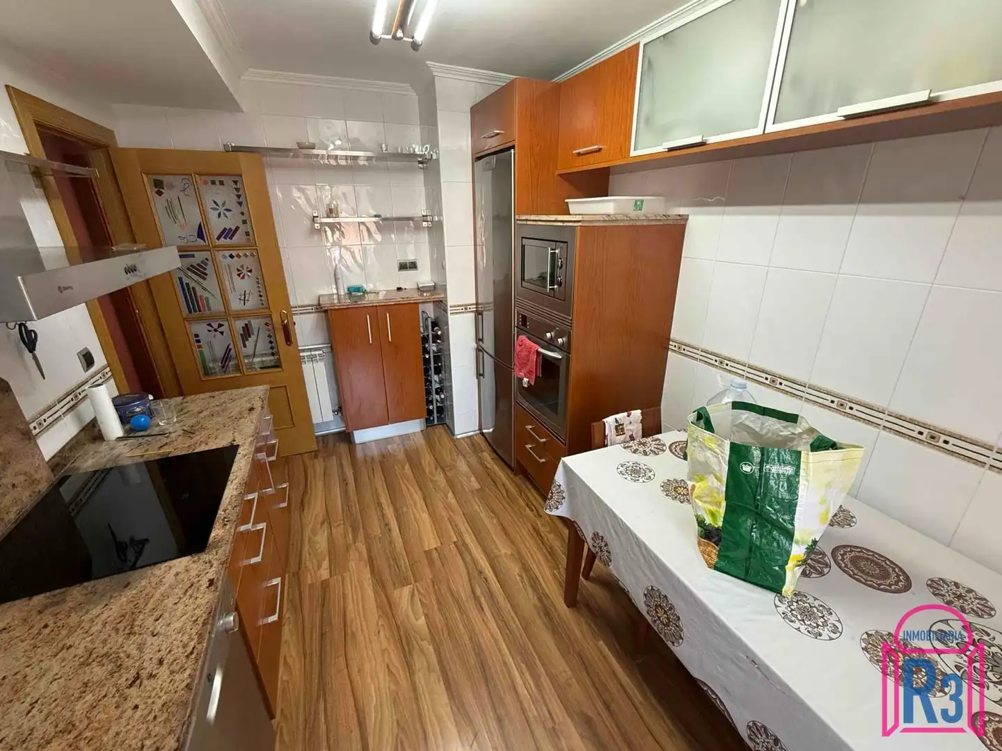 Cocina de Ático de alquiler en León Capital  con Aire acondicionado, Calefacción y Terraza