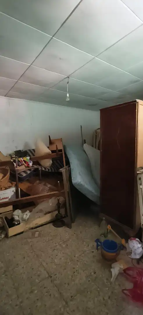 Dormitori de Casa adosada en venda en Cedeira amb Parquet, Terrassa i Balcó