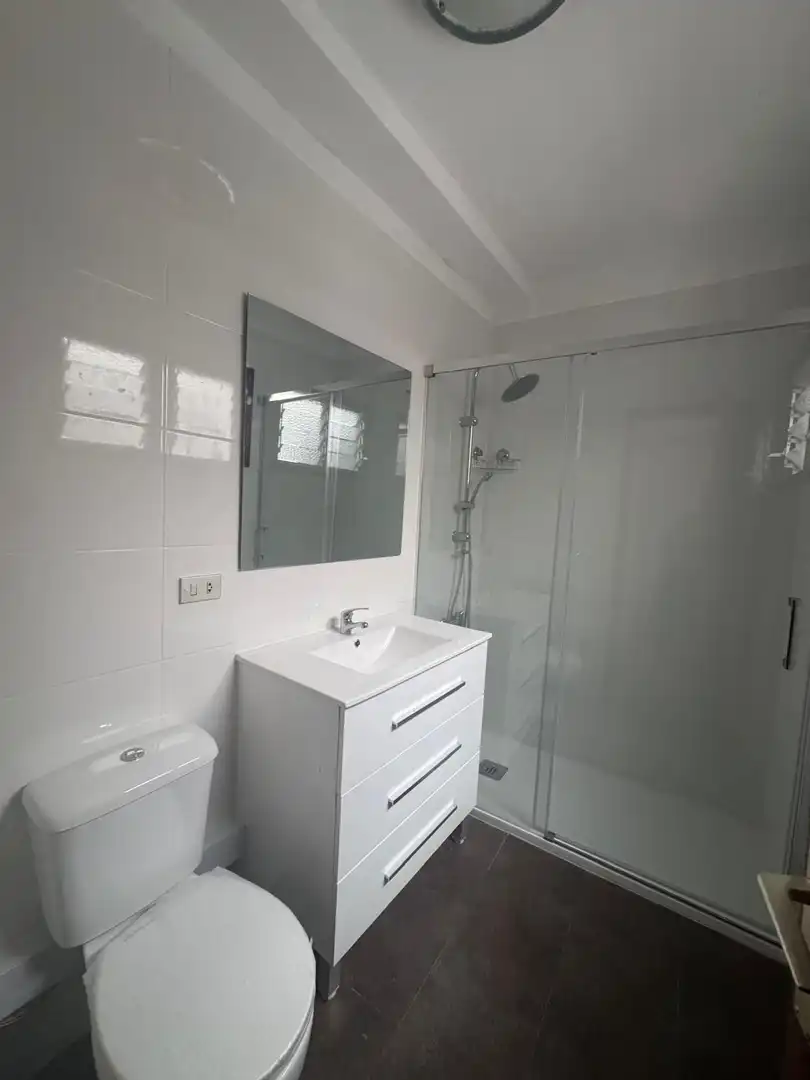 Baño de Piso de alquiler en Icod de los Vinos pueblo