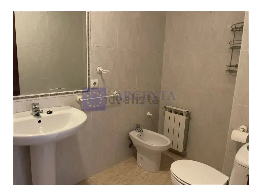 Piso con ascensor en venta en Ruta de la Plata, imagen 4