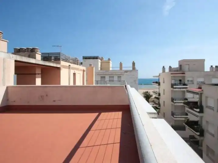 Terrassa de Pis en venda en Cubelles amb Aire condicionat, Terrassa i Balcó