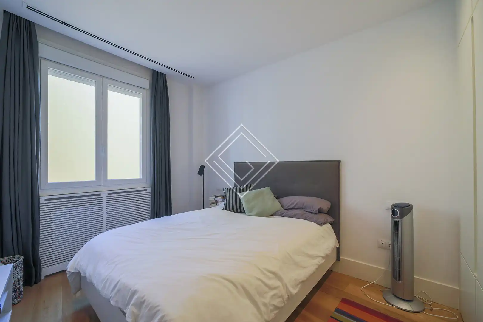 Schlafzimmer von Wohnung zur Miete in Madrid mit Klimaanlage, Heizung und Haustiere erlaubt
