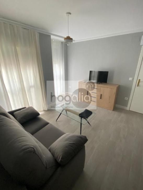 Living room of Flat to rent in  Sevilla Capital  with Air Conditioner and Furnished