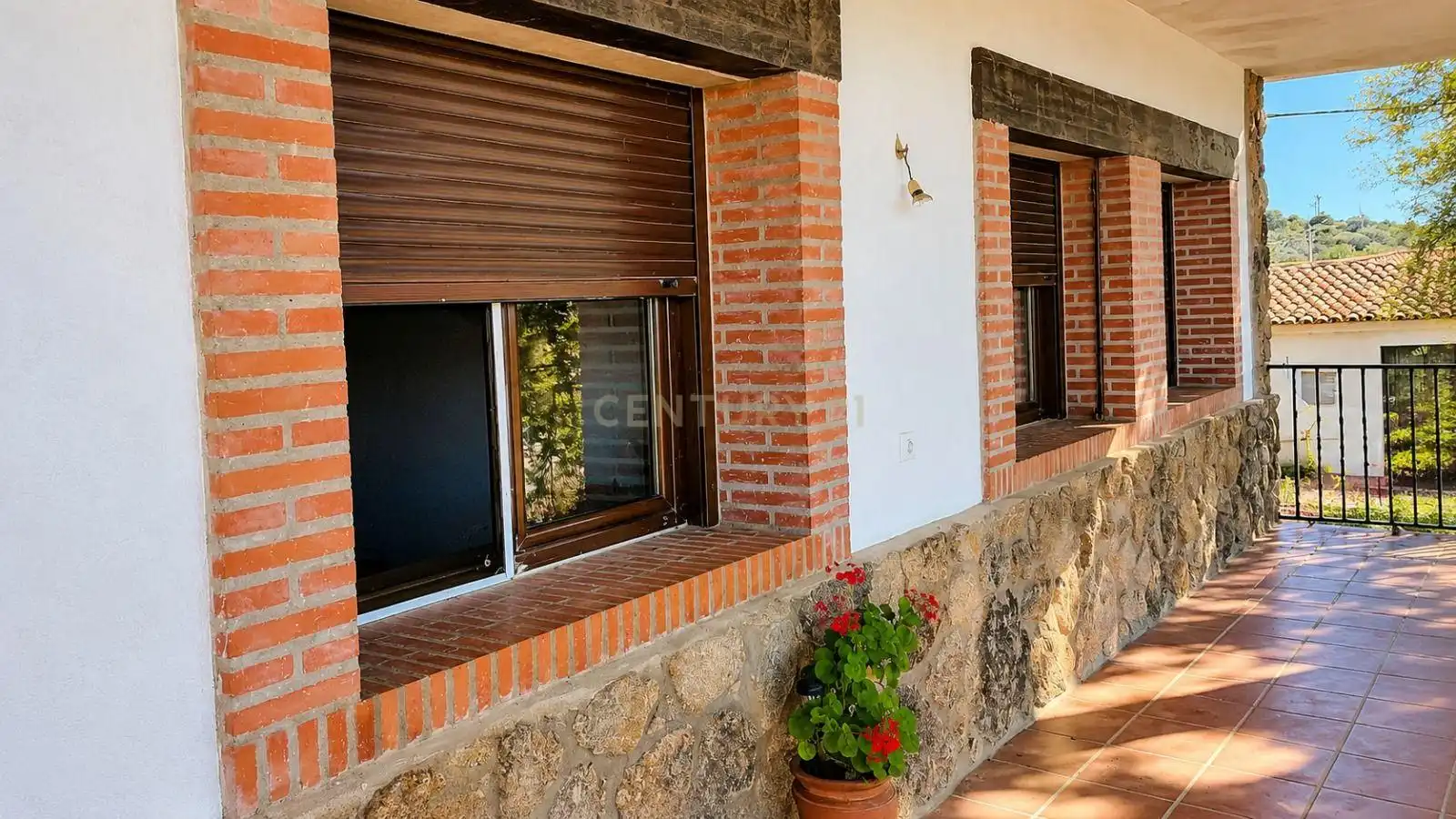 Exterior view of Houses for sale in Herrera de Alcántara  with Air Conditioner, Swimming Pool and Balcony