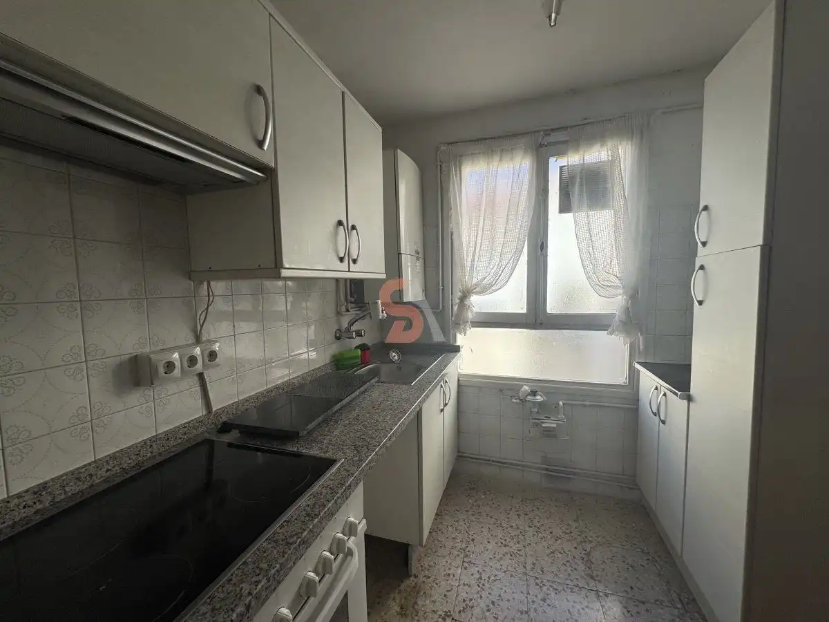 Cocina de Piso de alquiler en Valladolid con Calefacción