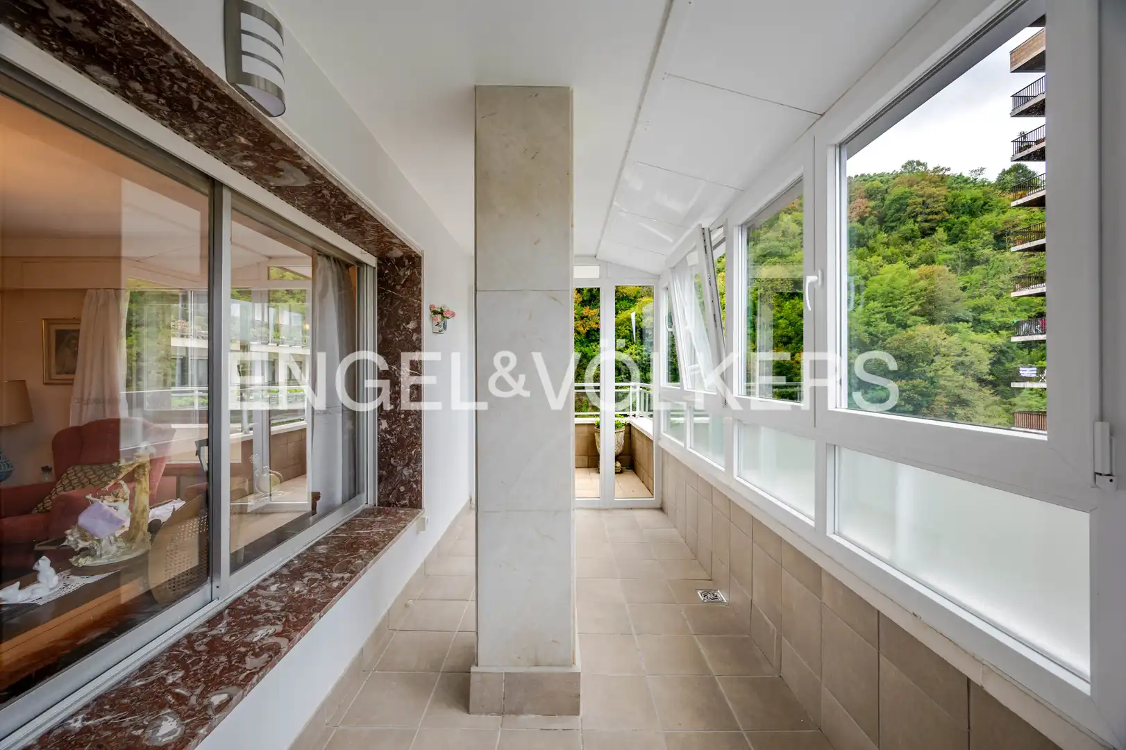 Piso con ascensor en venta en Calle de Catalina de Erauso